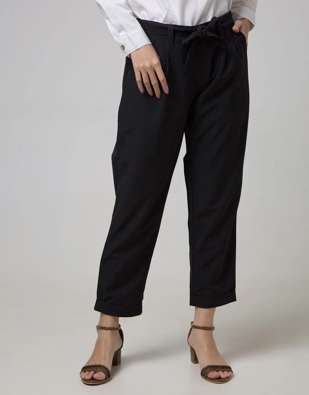 Details Chinos Pants Tapered Hounds With Tali And Rolled Up