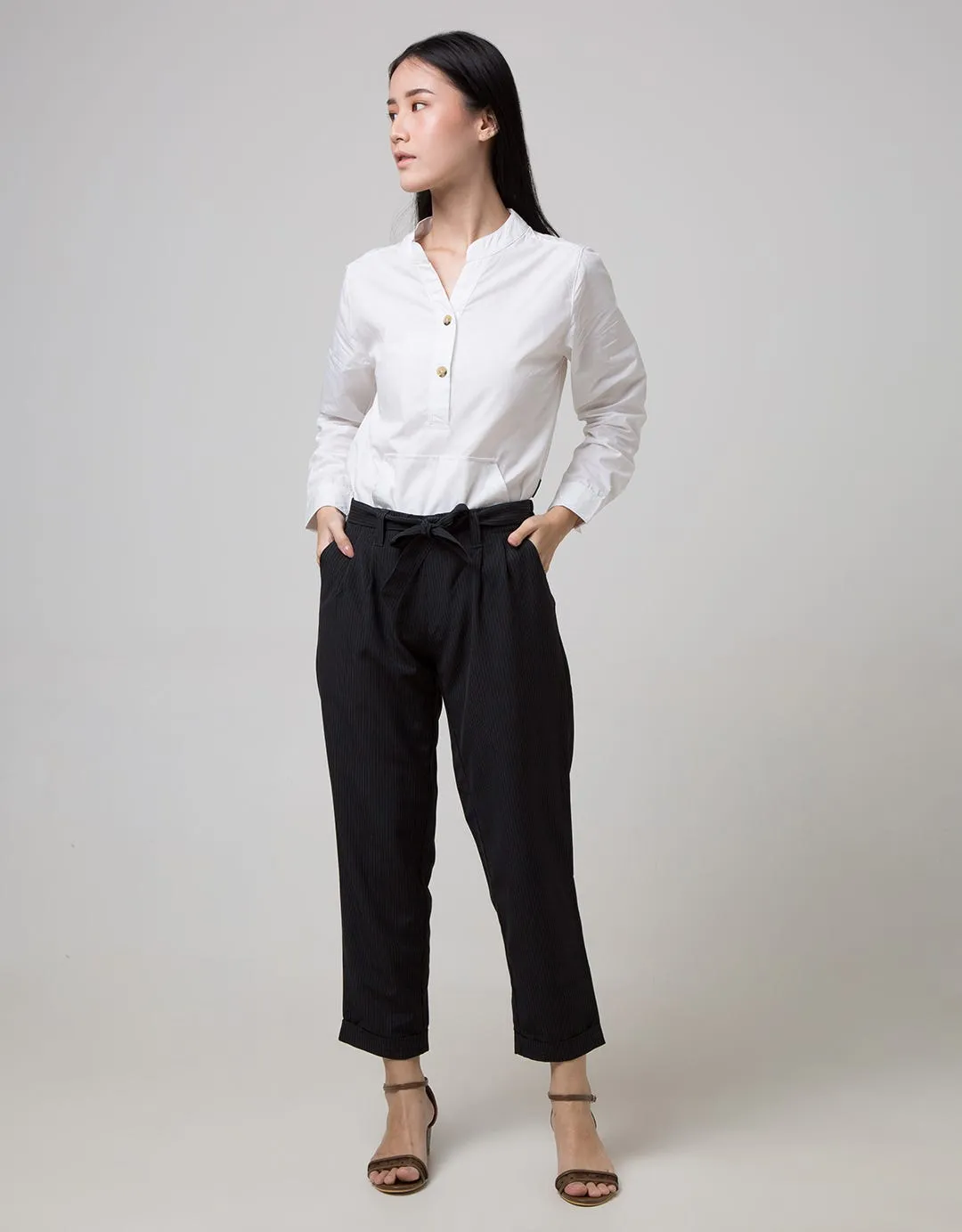 Details Chinos Pants Tapered Hounds With Tali And Rolled Up