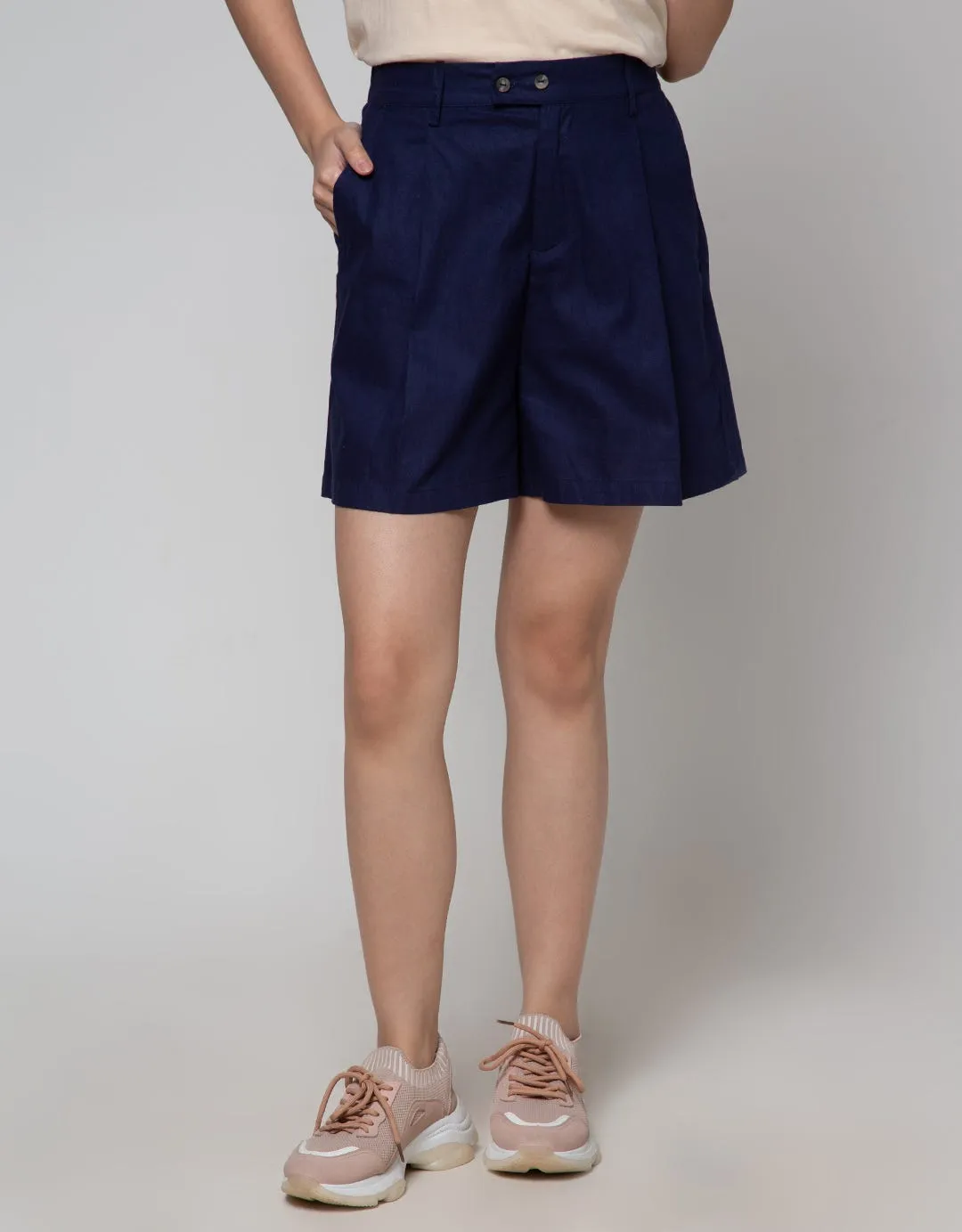 Details Short Pants Regular Fit With Button Opening