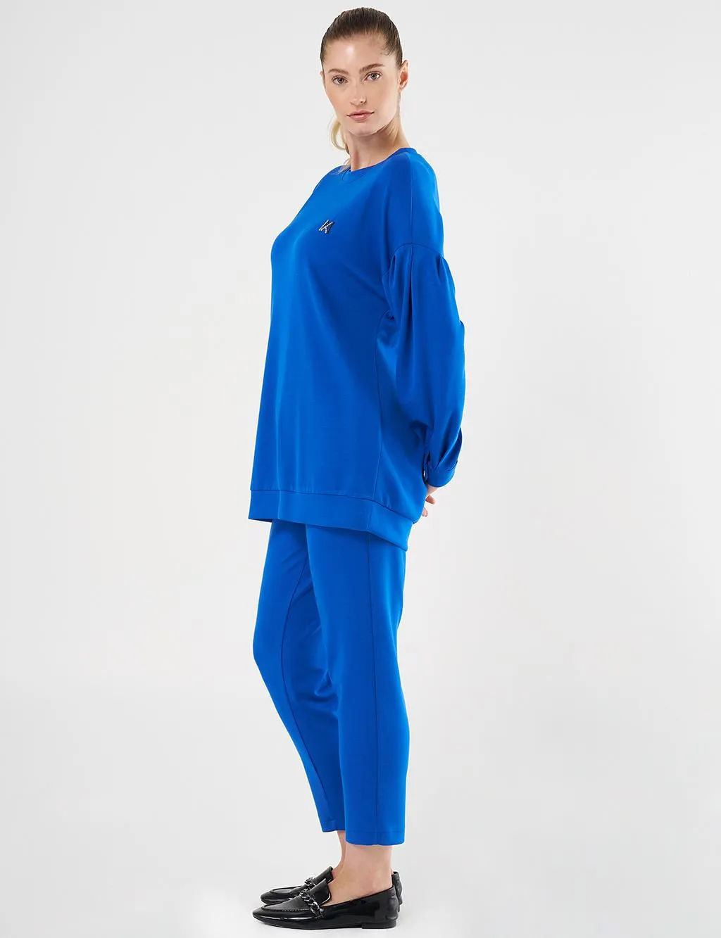 Embroidered Scuba Double Suit Saxe