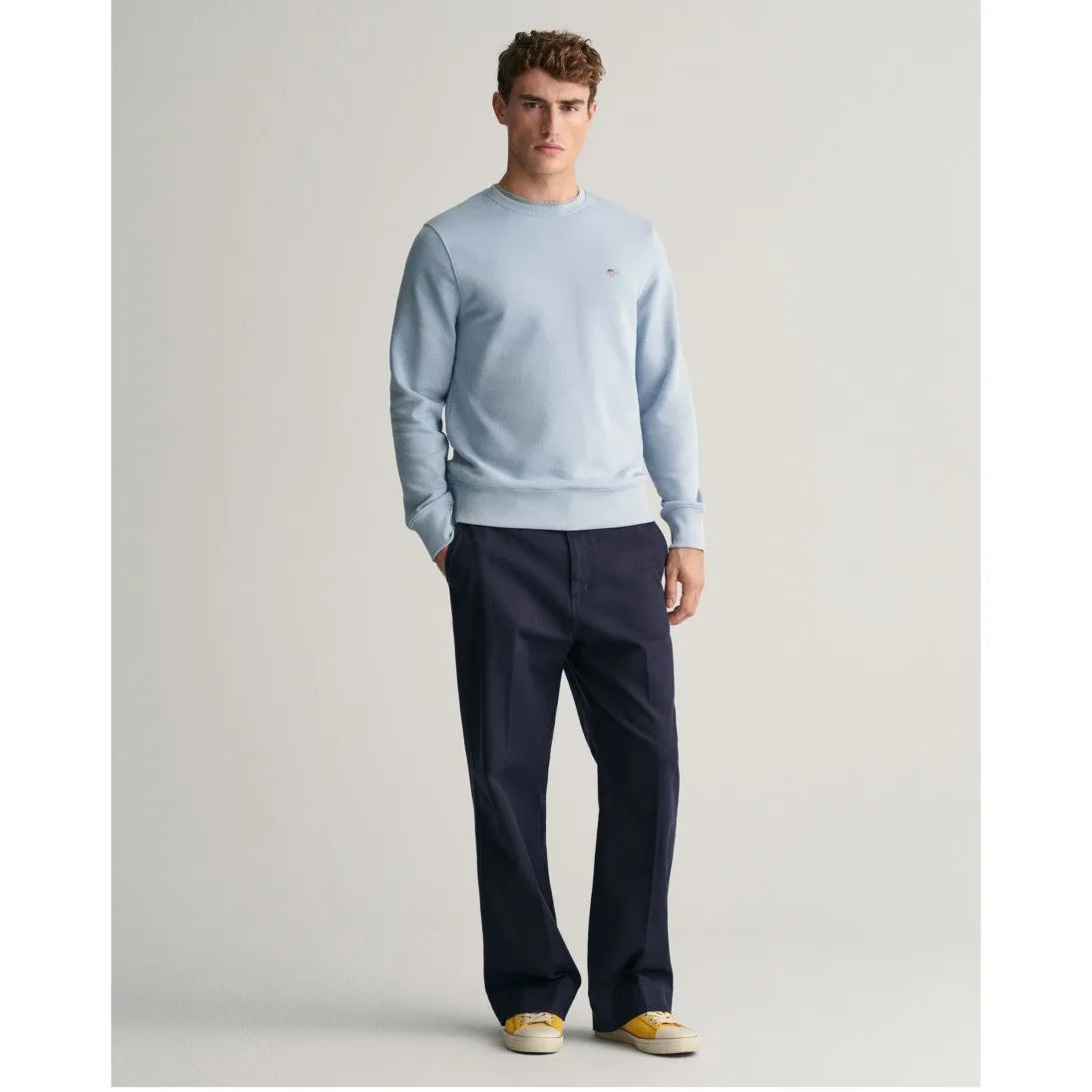 GANT Shield Crew Neck Sweatshirt Dove Blue 2006065