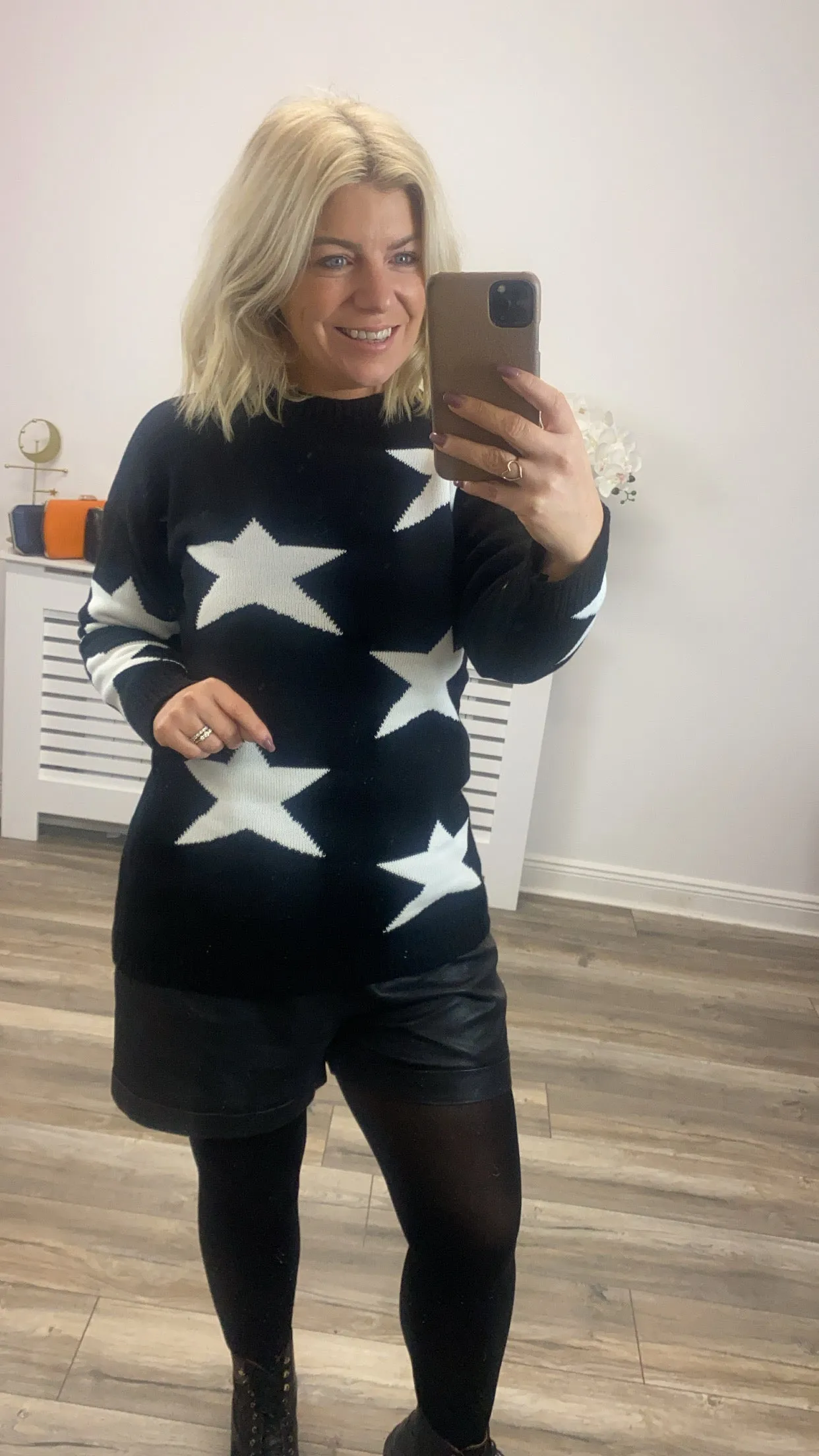 Holly Star Print Jumper (Black)