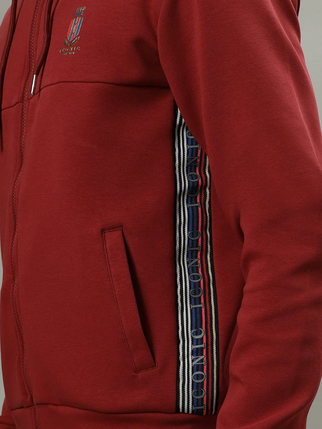 Iconic Men Red Solid Hooded Long Sleeves Sweatshirt