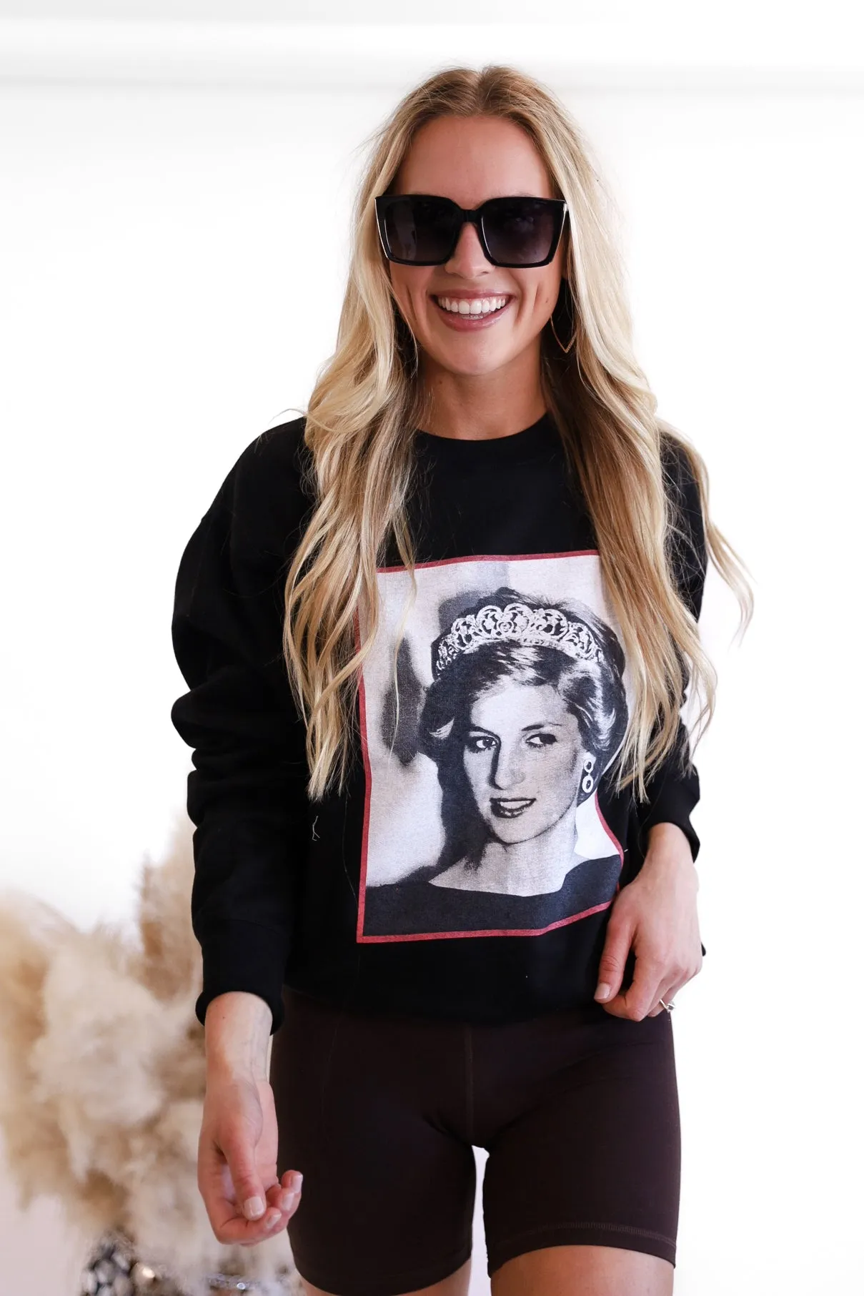 “Lady Di” Oversized Sweatshirt in 3 colors, size S-XL!