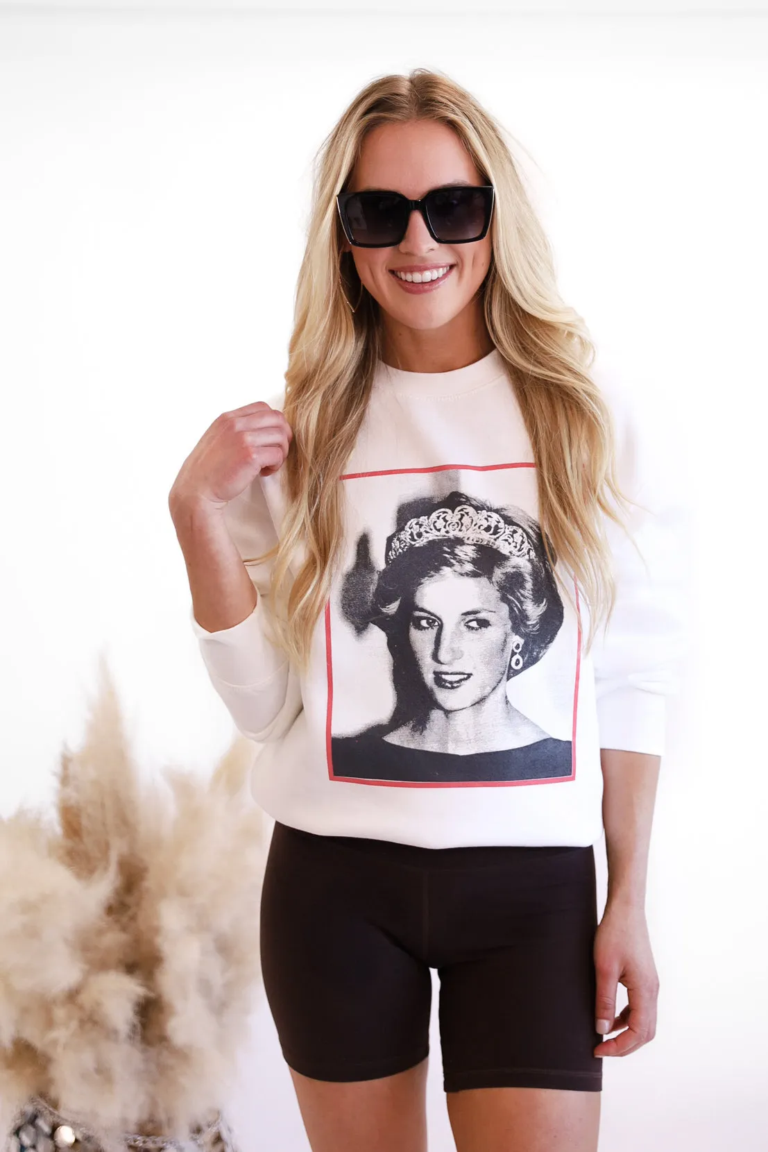 “Lady Di” Oversized Sweatshirt in 3 colors, size S-XL!
