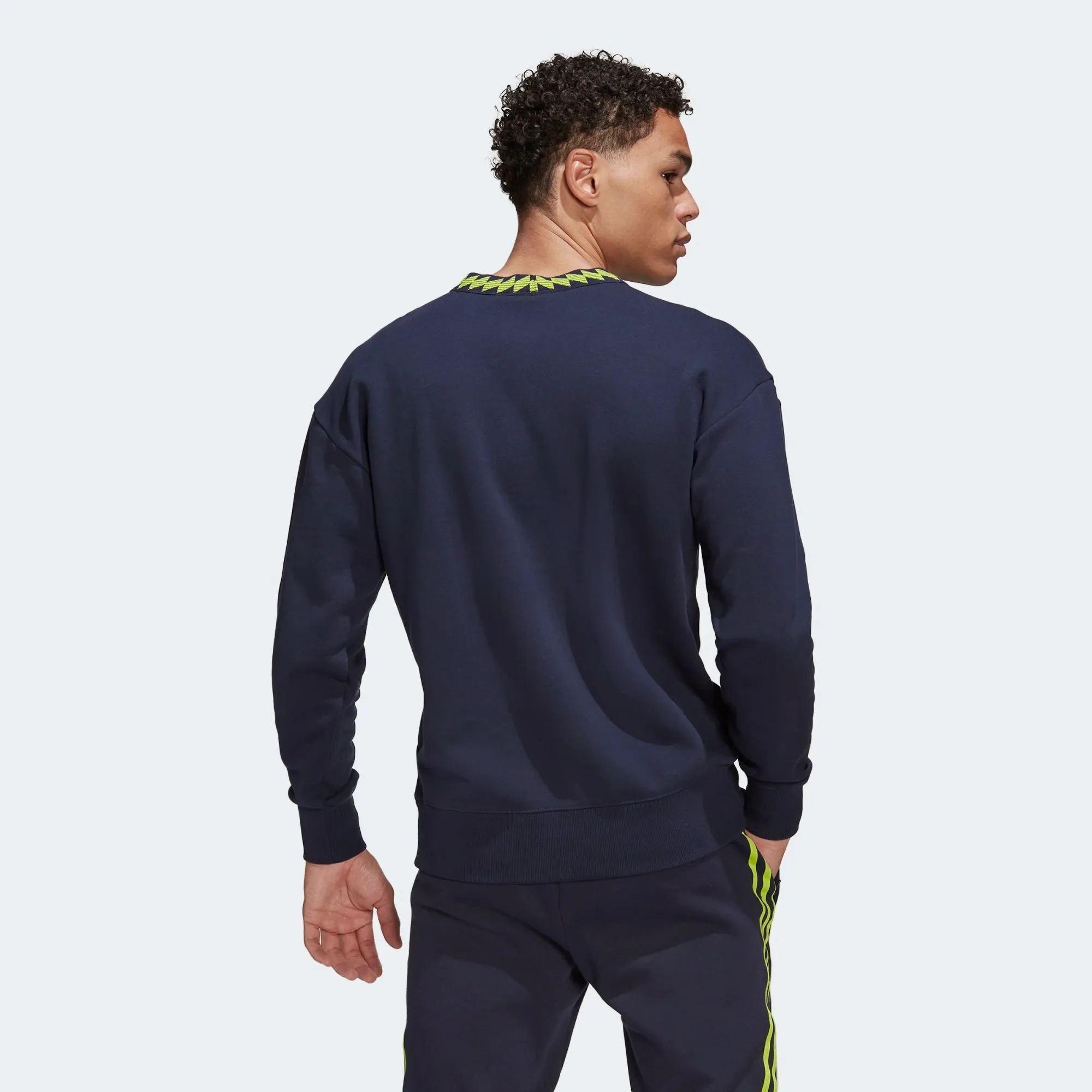 Manchester United Lifestyler Crew Sweatshirt