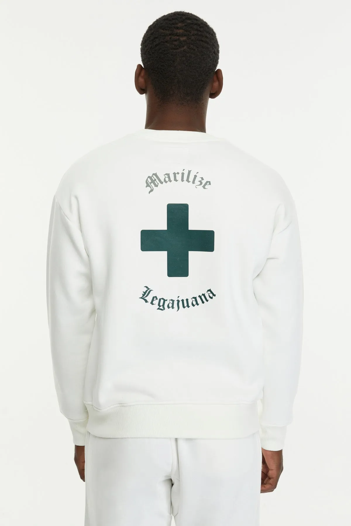 Marilize Legajuana / Sweatshirt