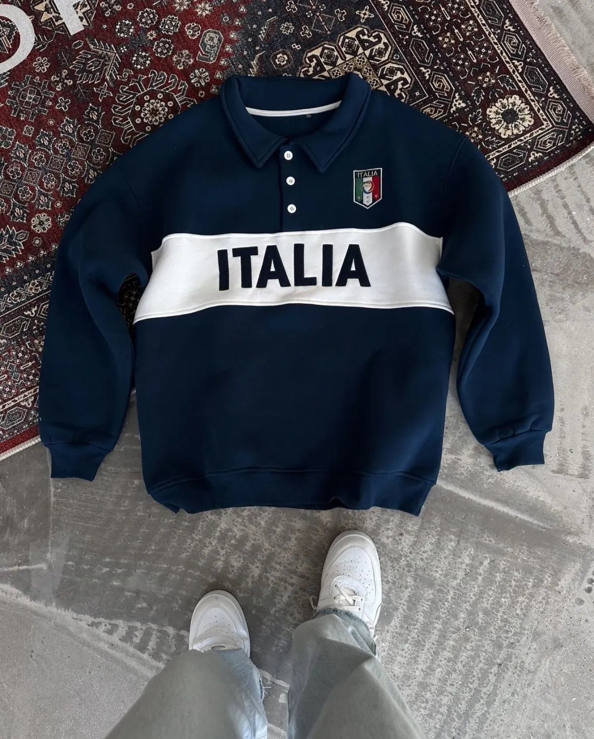 New Exclusive Italia Embroidery Oversized Winter Wear Contrast Collar Sweatshirt For Mens