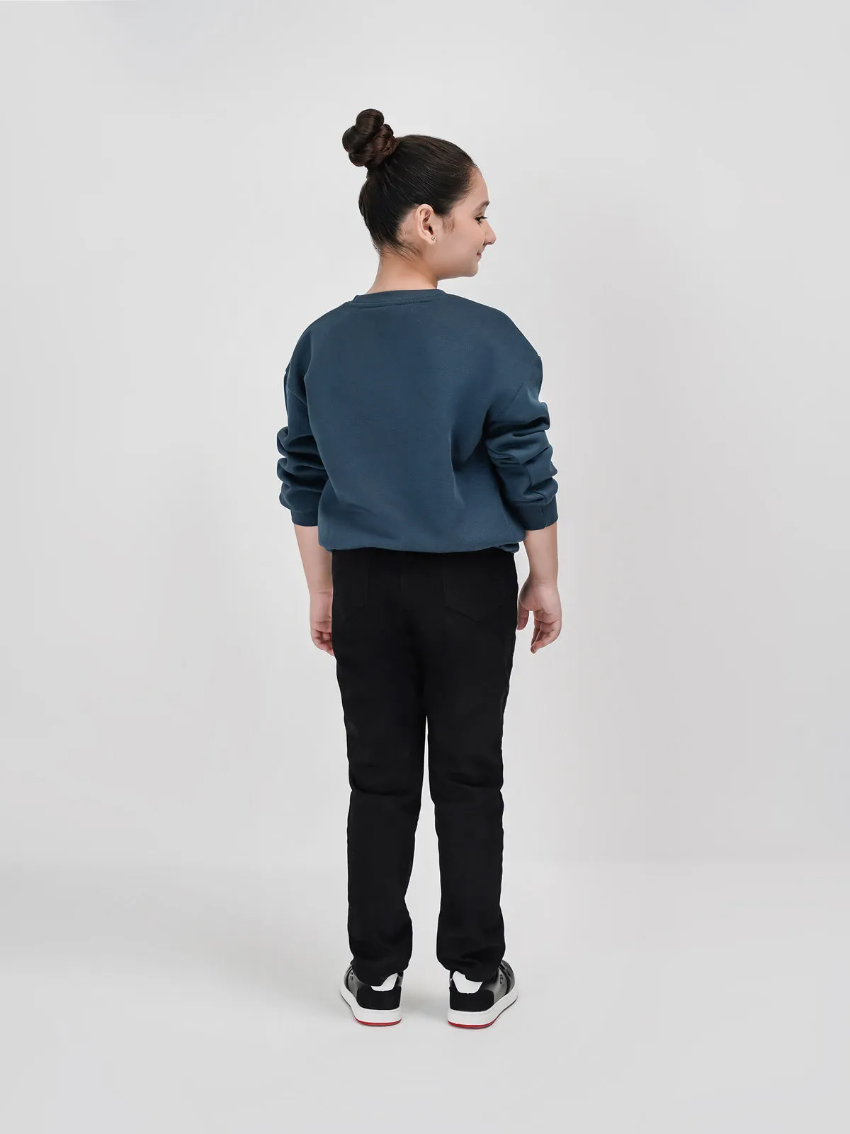 "INZIK" Crew Neck Fleece Sweatshirt