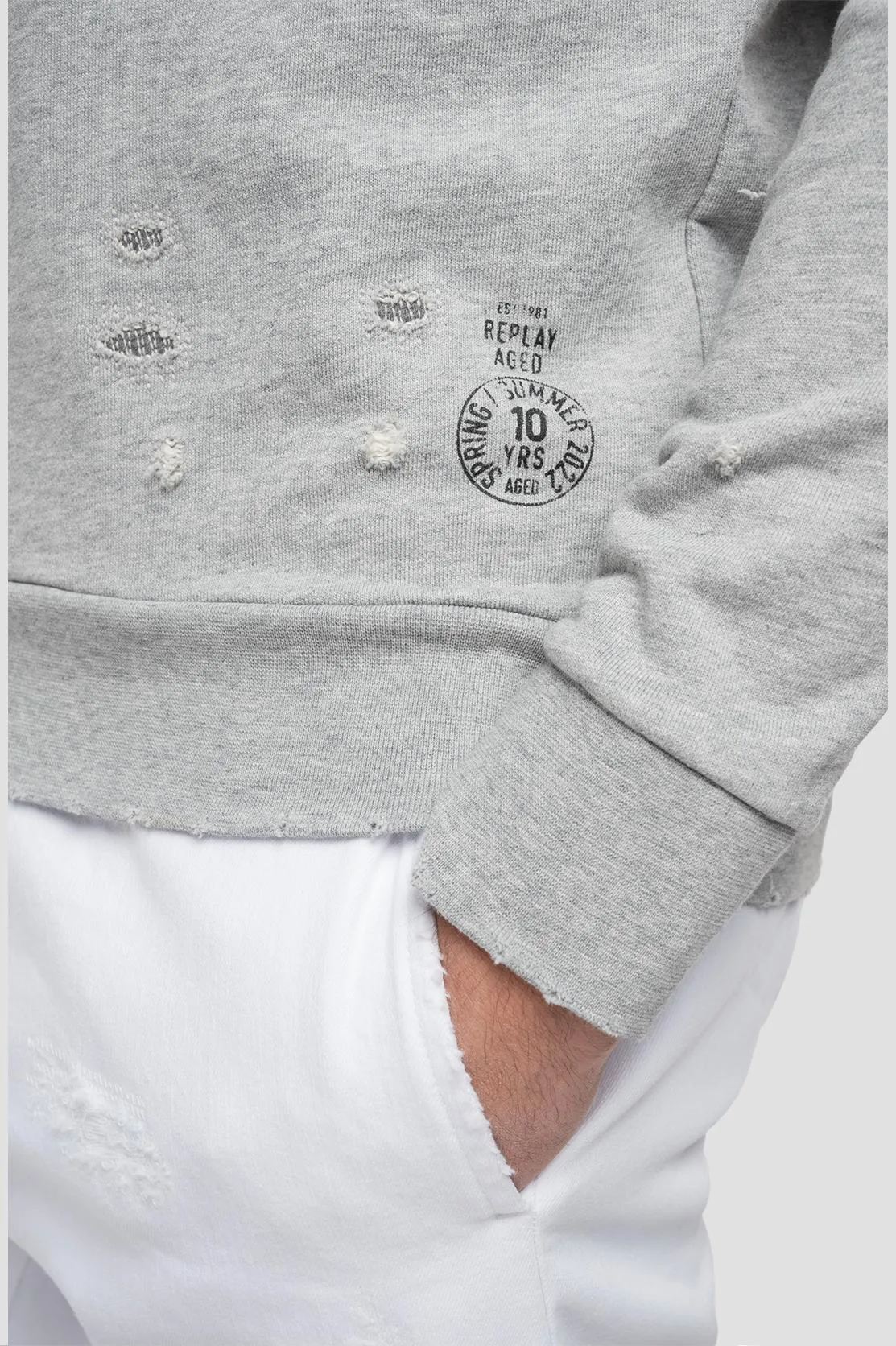 Replay M6052 Destressed Sweat