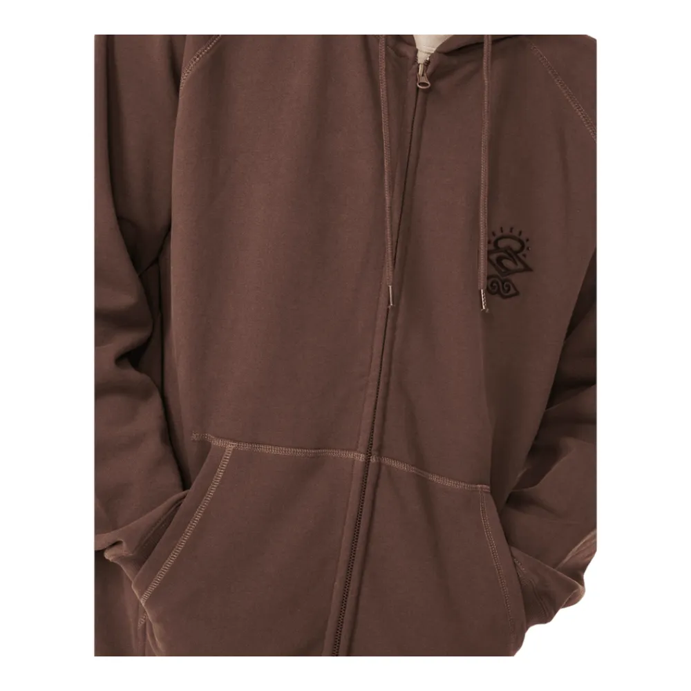Rip Curl Searchers Zip Through Hood