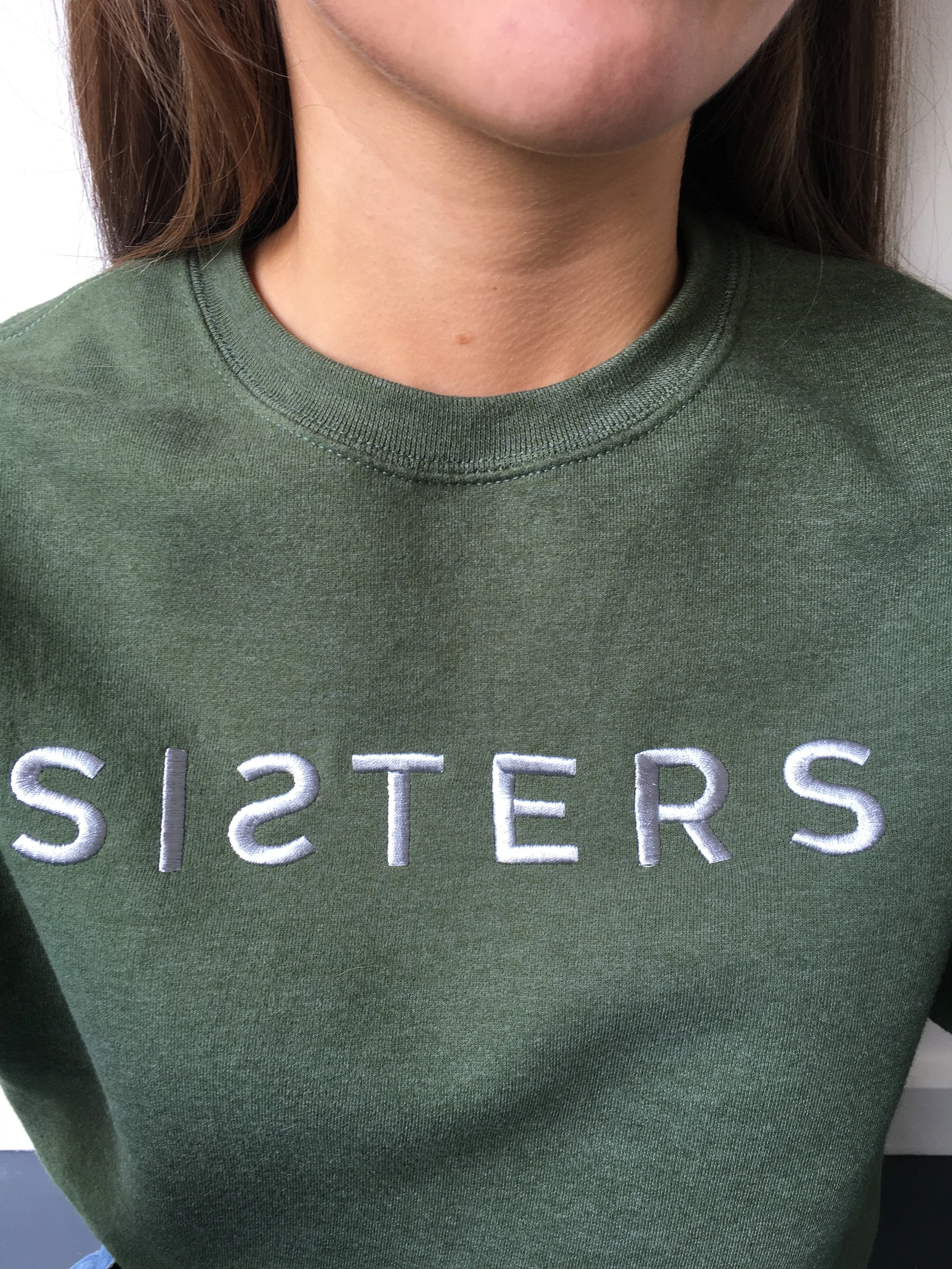 SISTERS embroidered sweatshirt XS/small S7