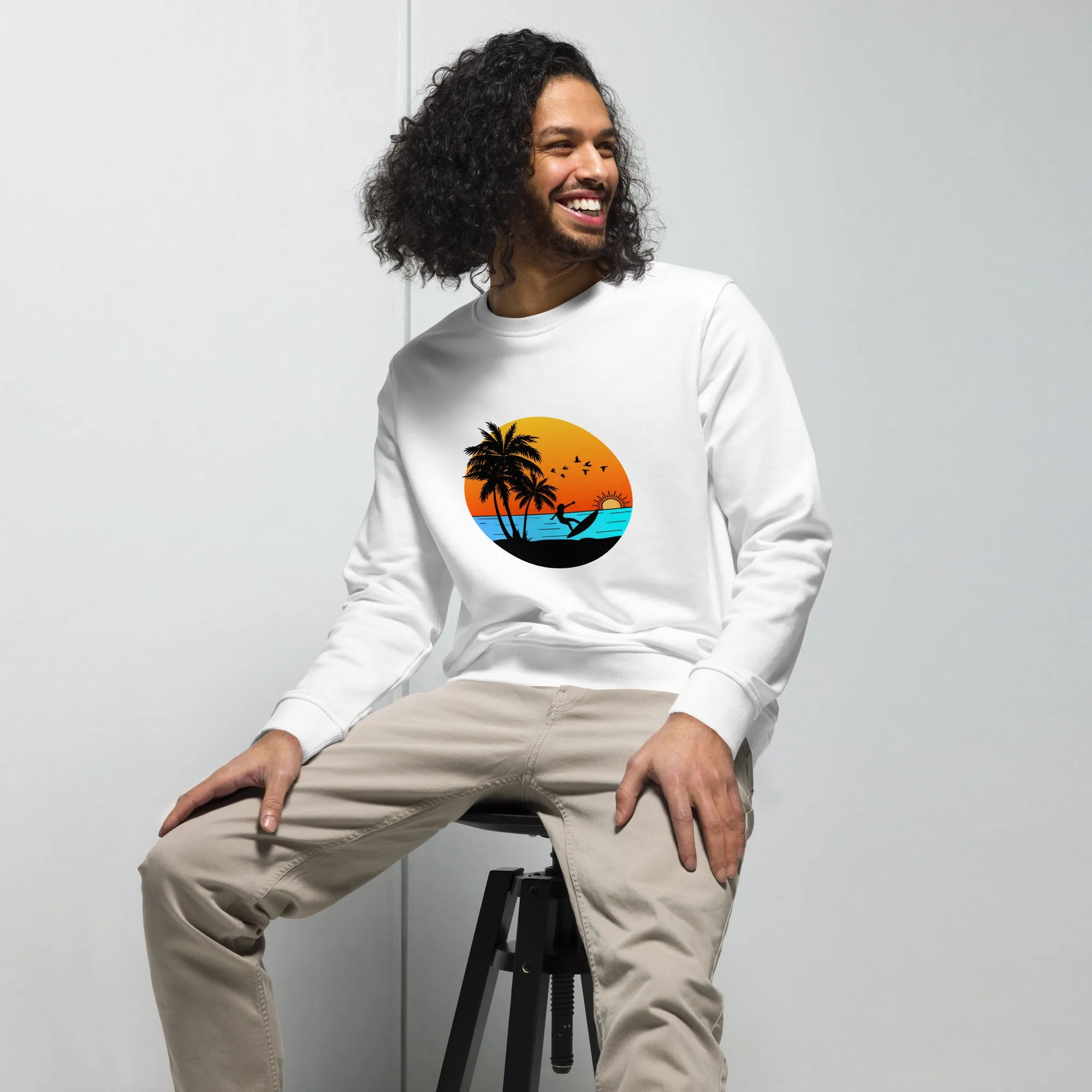 Sunset Surfing Vintage Graphic Men Organic Sweatshirt