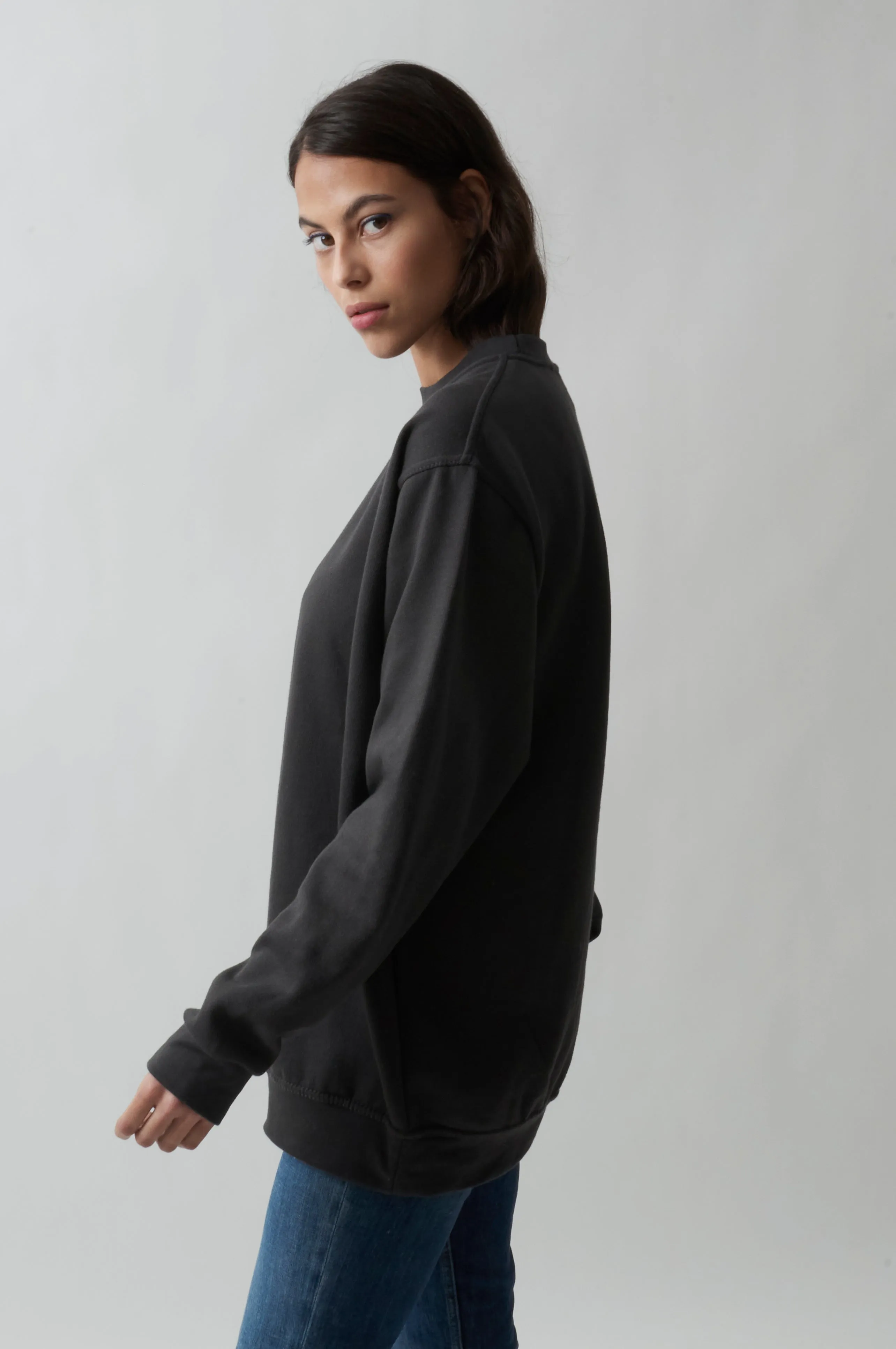 Sweatshirt Col Rond Paris pour femmes Noir - Radsow