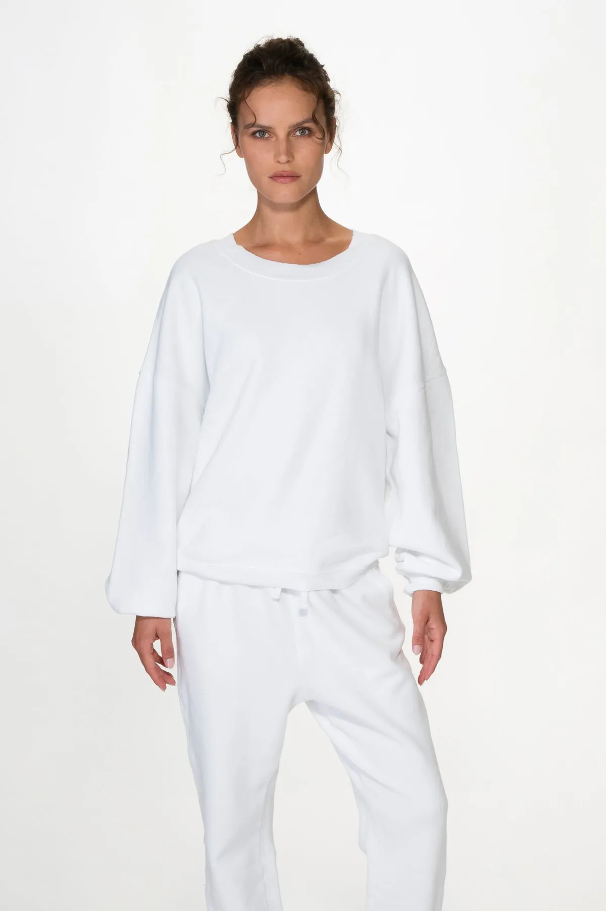 White Oversized puff sleeve sweatshirt